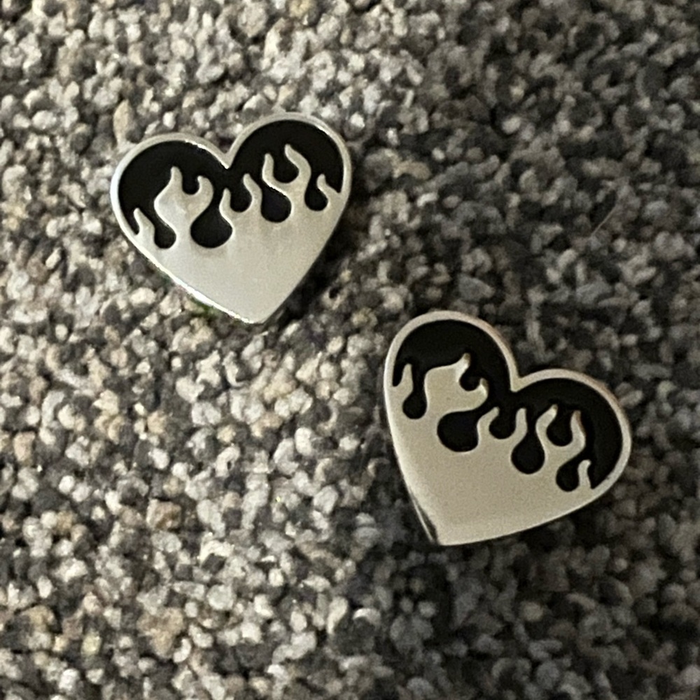 Authentic Set of 2 Metal Silver & Black Heart Jibbitz